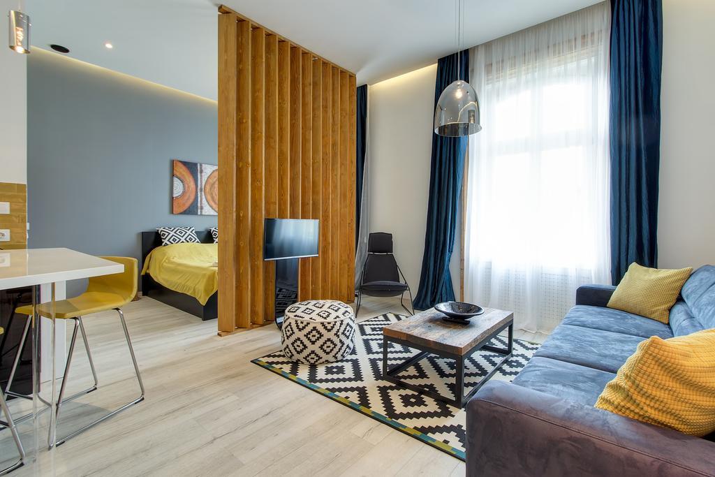 Luxury Apartment By Hi5 -Andrassy Suite Budapest Exterior photo